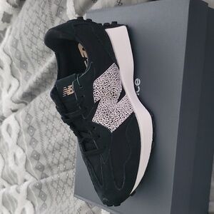 New Balance 327 Black Leopard